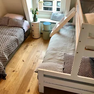 Family House Center , Zandvoort Niederlande