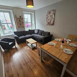 Latin Quarter Townhouse Apartment Galway